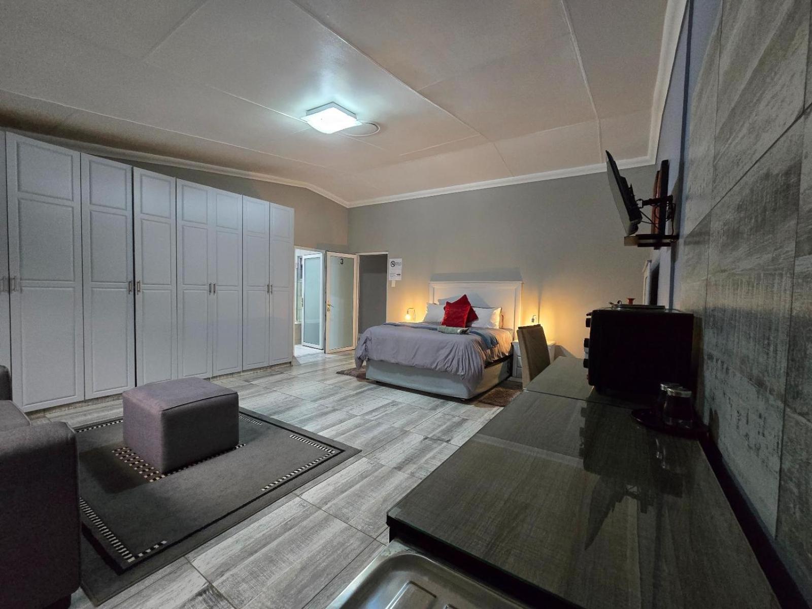 Sunrise Serenity Guest House Lydenburg Room photo