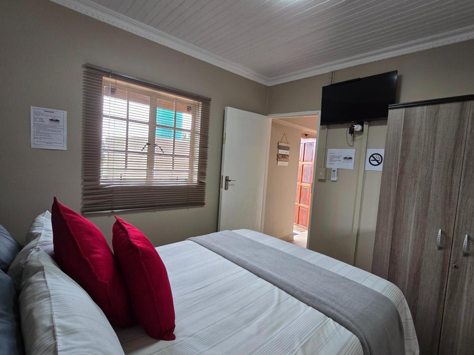 Sunrise Serenity Guest House Lydenburg Room photo