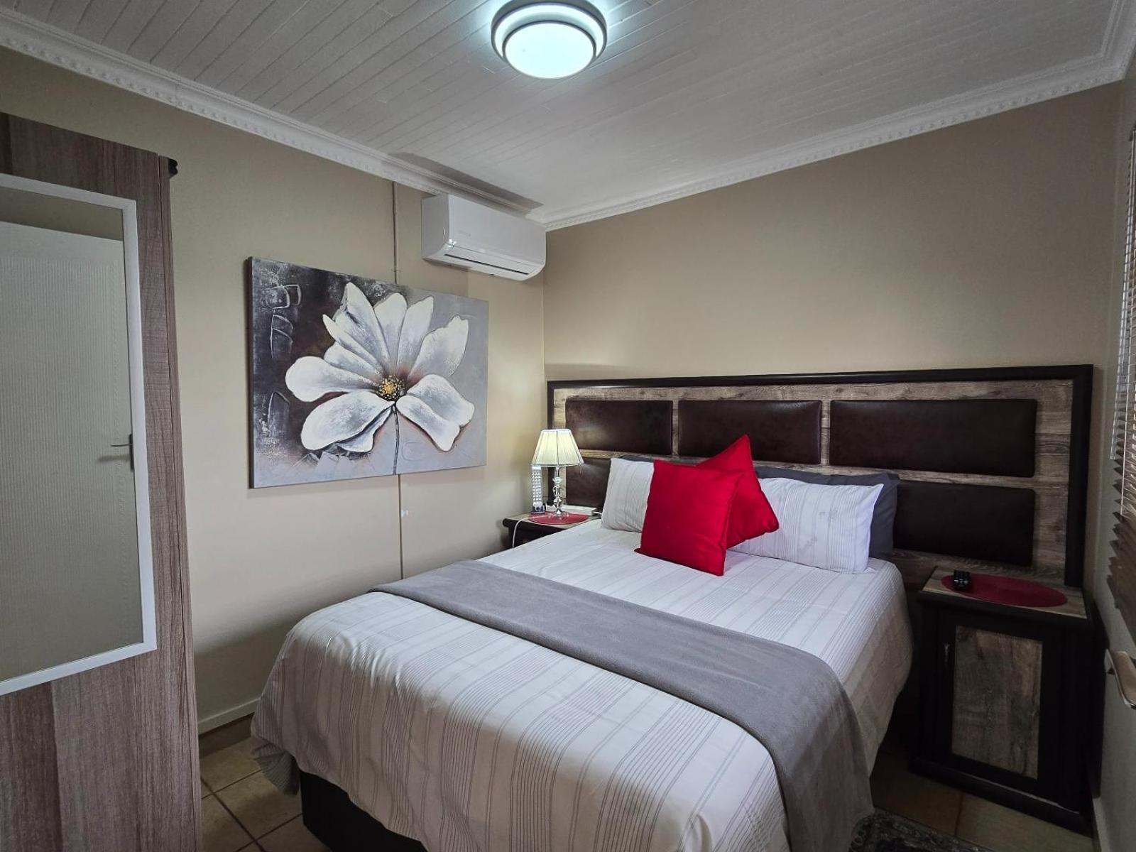 Sunrise Serenity Guest House Lydenburg Room photo
